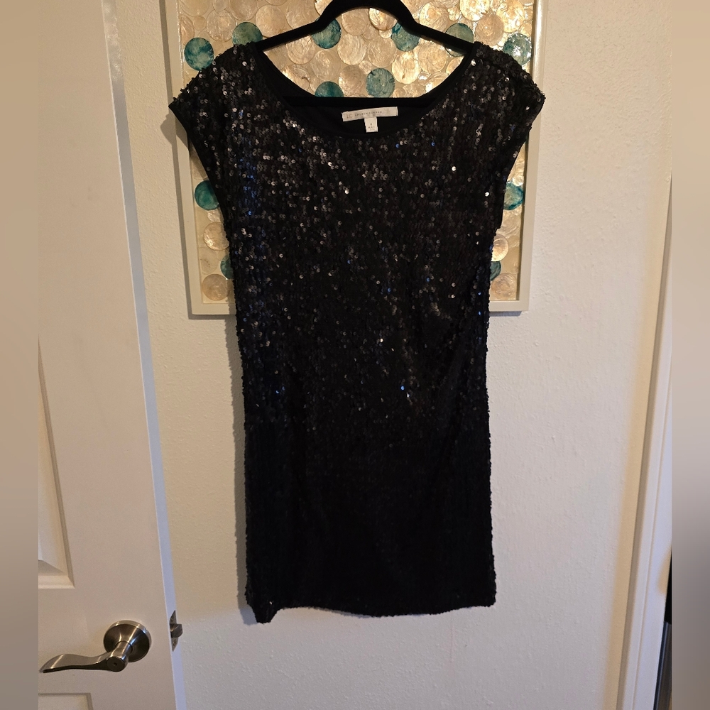 Lauren Conrad Black Sequin Shift Cocktail Dress or Tunic NYE Stretch Size 4